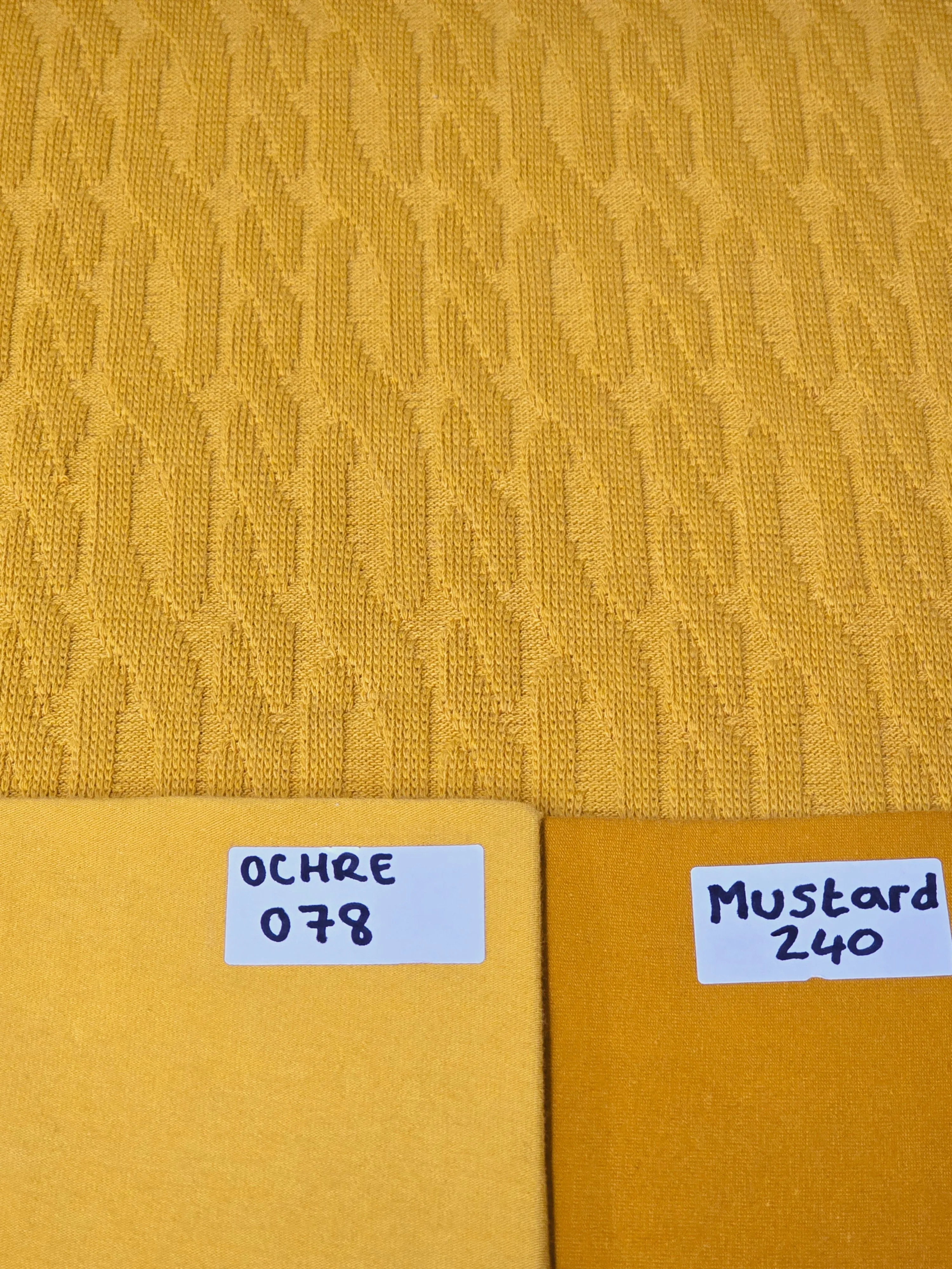 1.94M BROWN REMNANT CABLE JUMPER KNIT FABRIC
