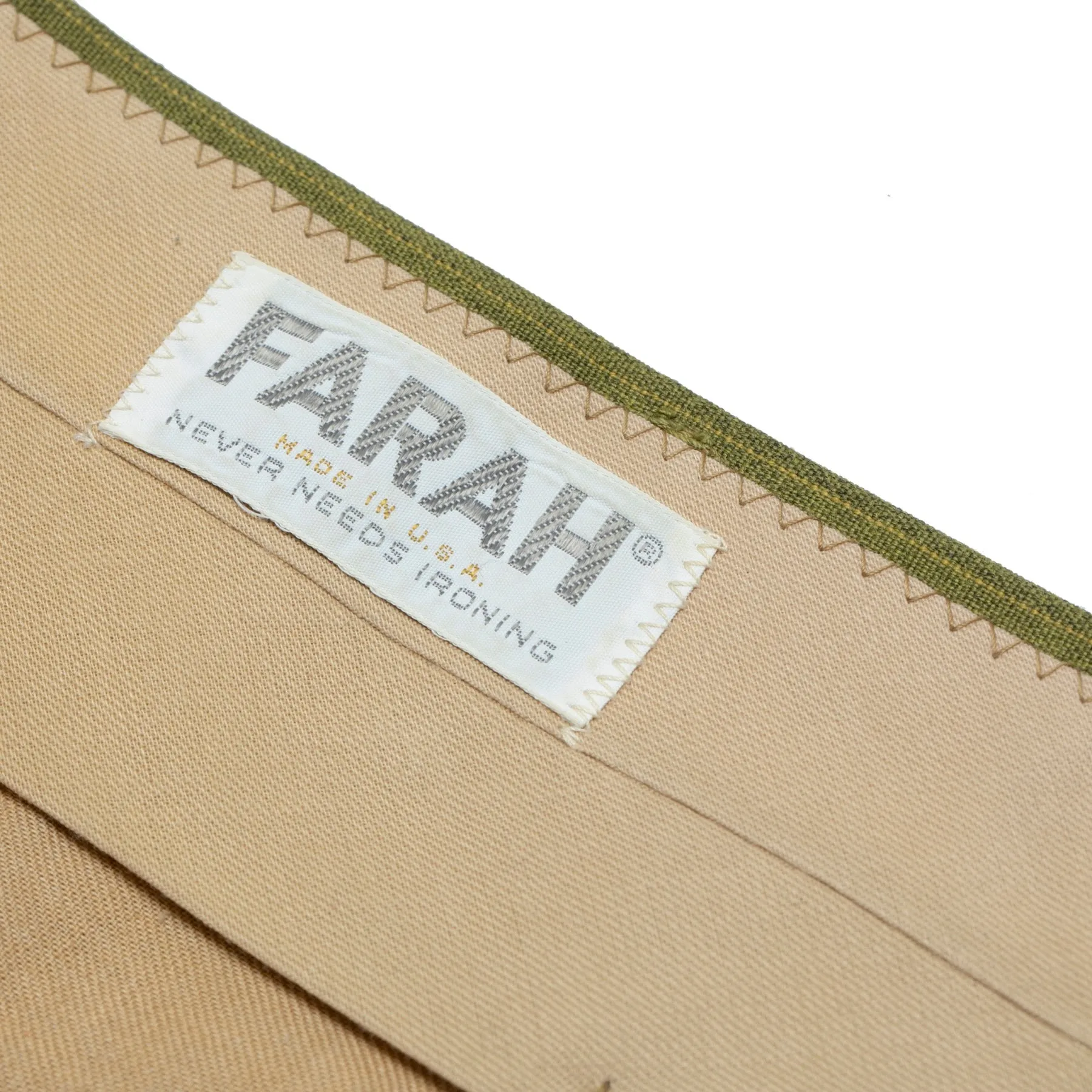 Tropical Wool, High-Rise Cut, Zigzag Stitching, Leisurewear Hybrid